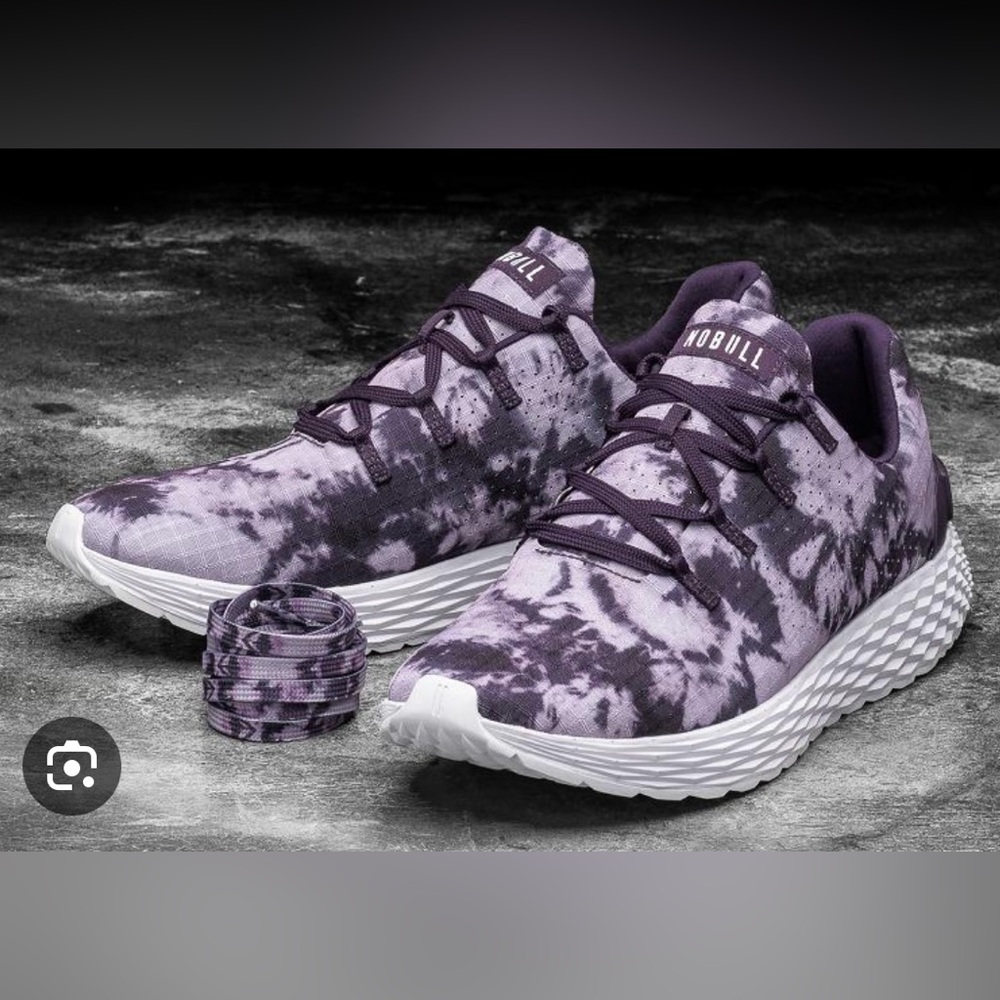 Purple “Wisteria” tie dye No Bull Runner size 6